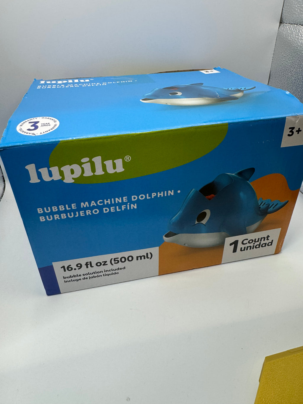 Switch modified bubble machine dolpin
