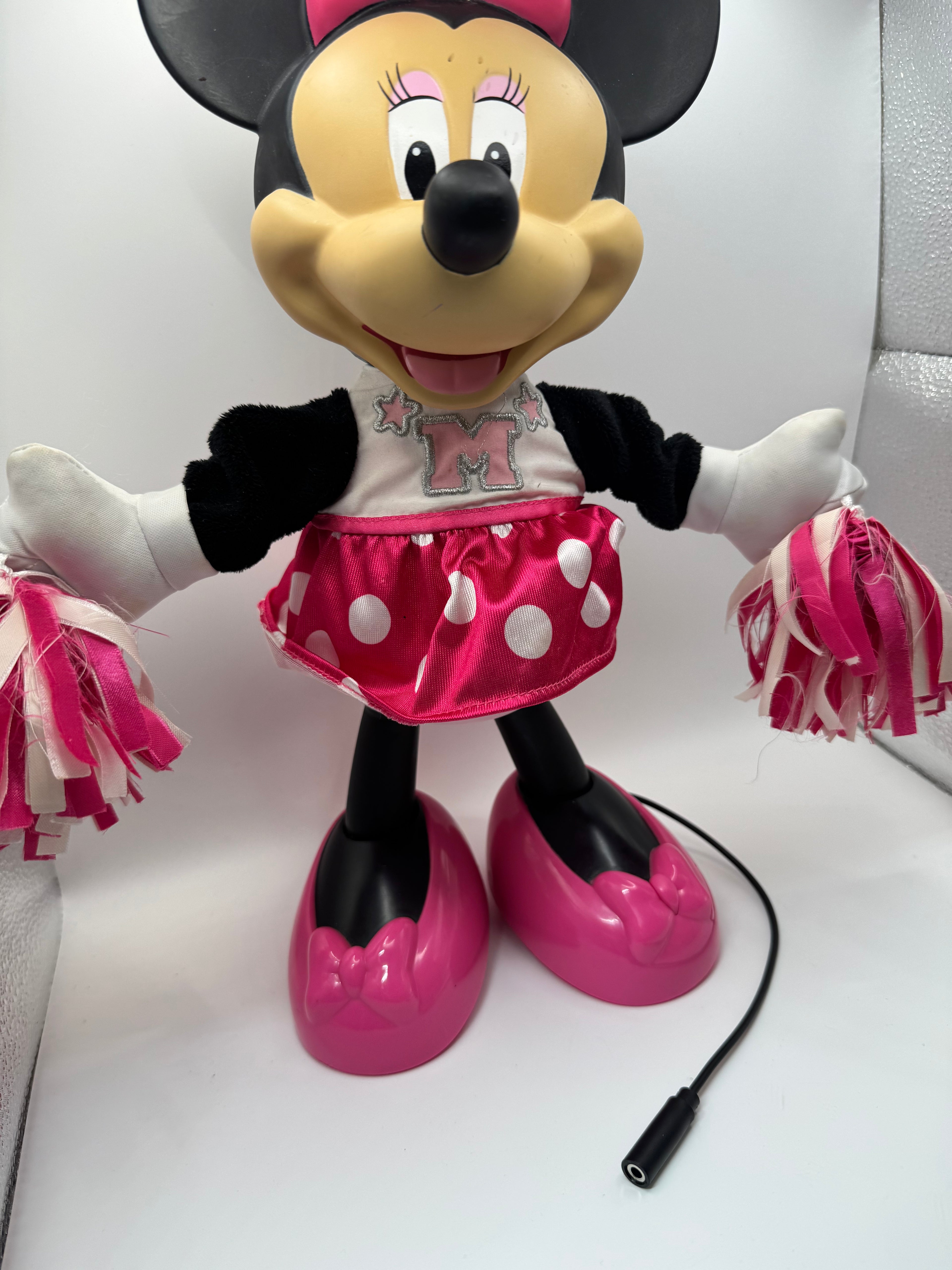 Cheer leader Mrs mickey mouse switch adapted