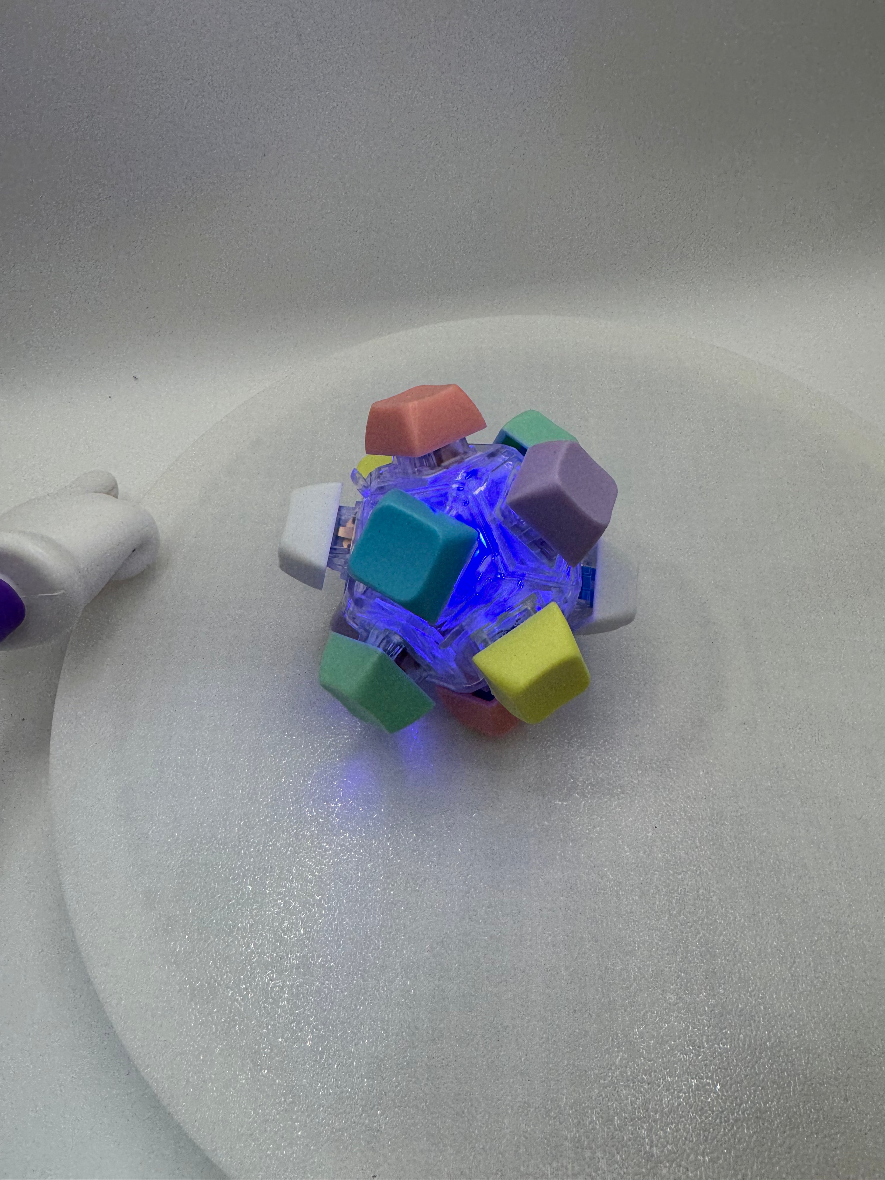 Keyboard ball clicker fidget toy