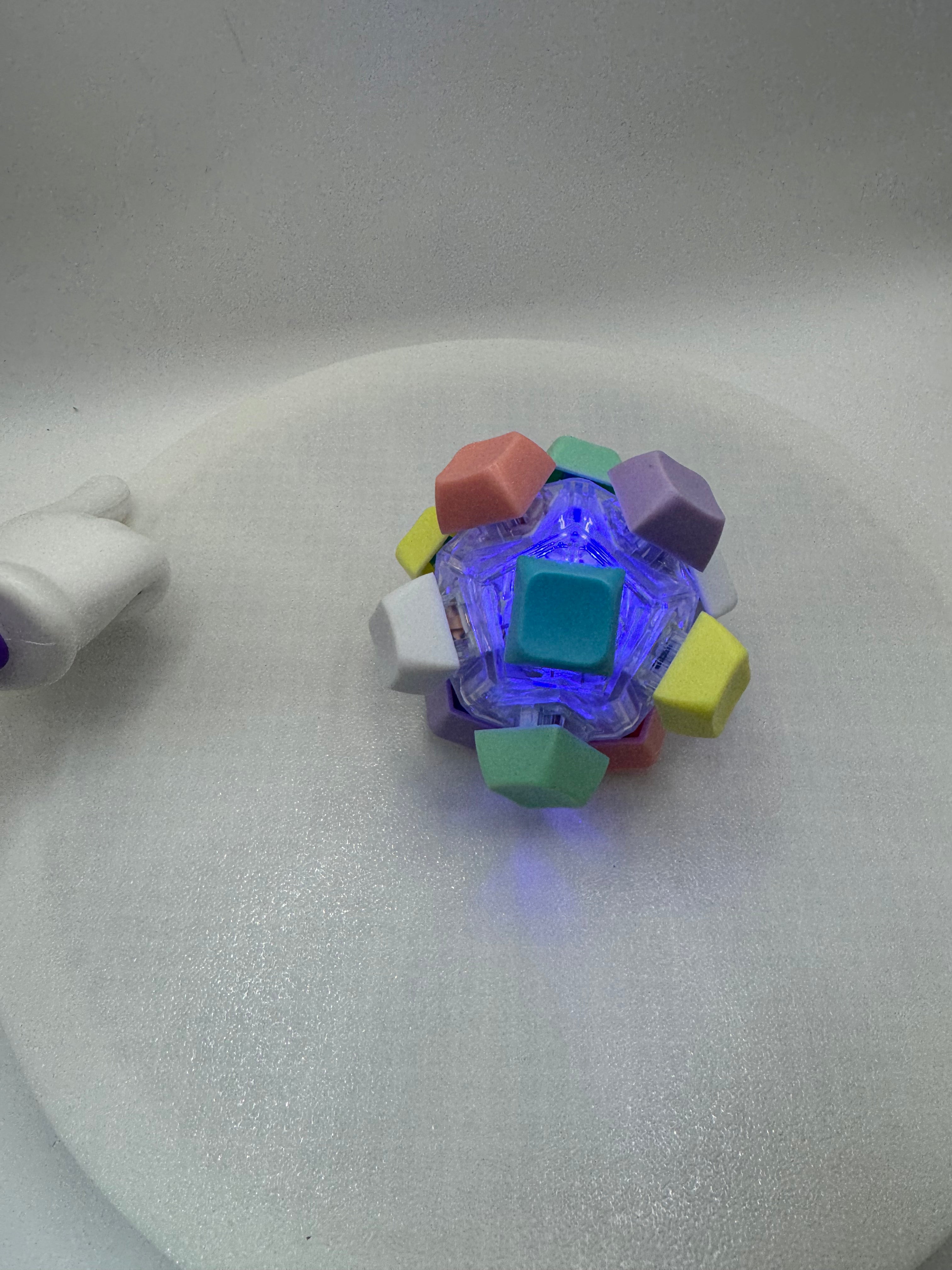 Keyboard ball clicker fidget toy