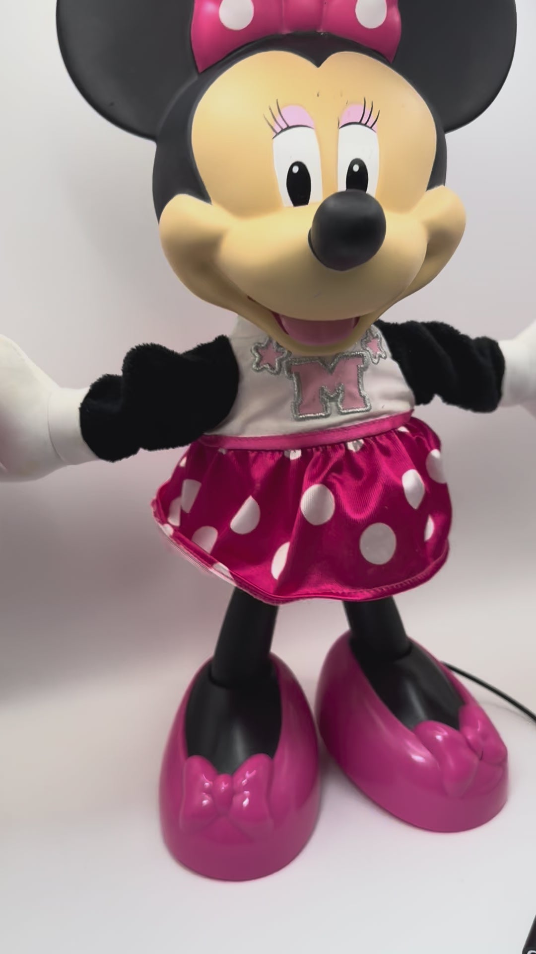 Cheer leader Mrs mickey mouse switch adapted
