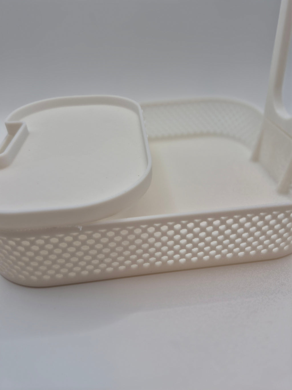 Minimalist 3-Part Headphone Stand with Storage Trays – 3D Printable Organizer