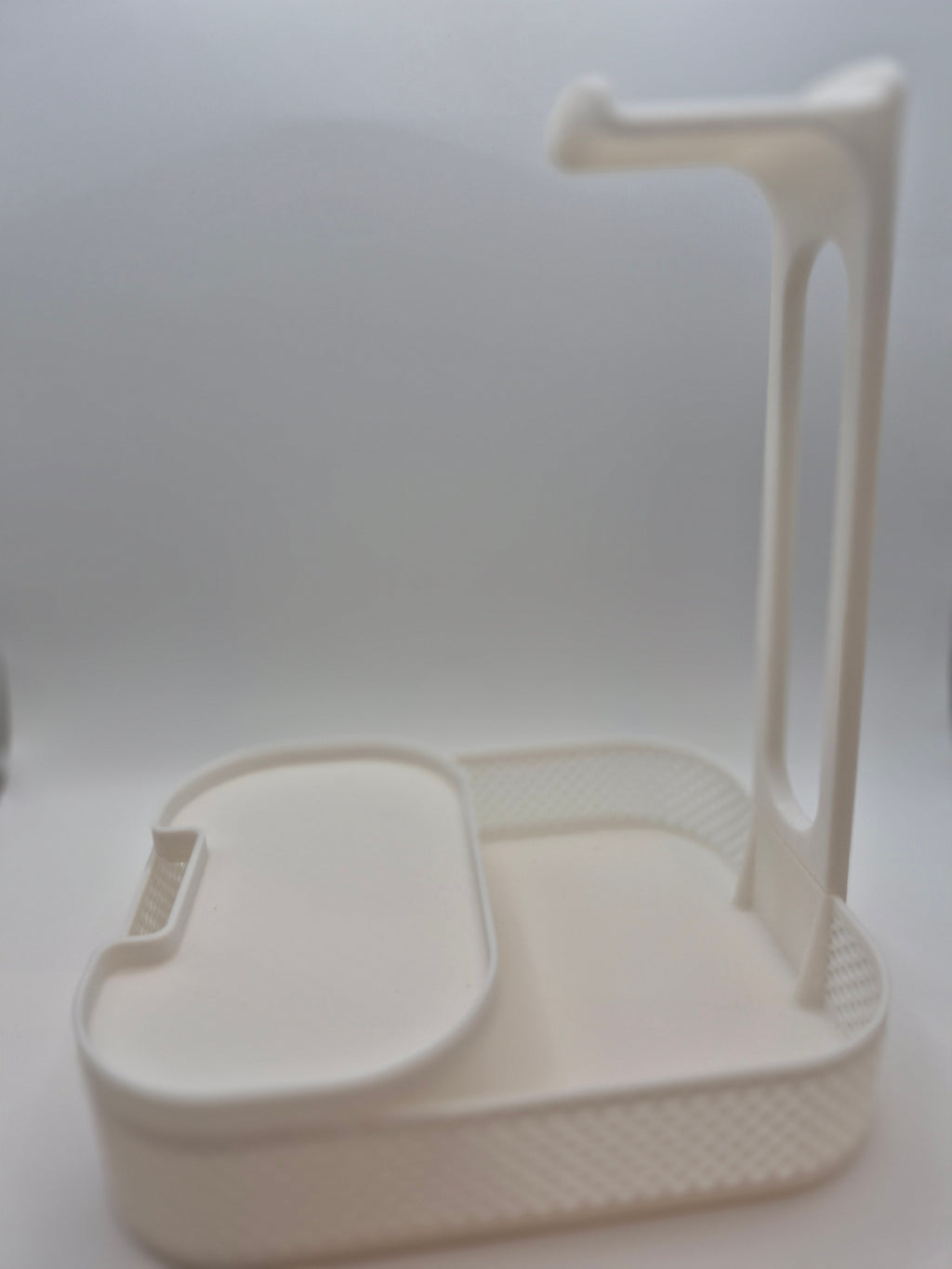 Minimalist 3-Part Headphone Stand with Storage Trays – 3D Printable Organizer